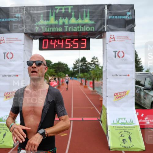 15.06.2025 - 7 Türme Triathlon Michael Strokosch http://msf.ph/oto/8005378 15.06.2025 14:45:53 Ziel 306, 479 meine-sportfotos.de
