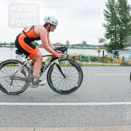 21.06.2025 - 27. Vierlanden-Triathlon H.Heesch http://msf.ph/oto/8005382 15.06.2025 13:02:42 Radfahren 918, 1073, 1074, 1075, 1076 meine-sportfotos.de