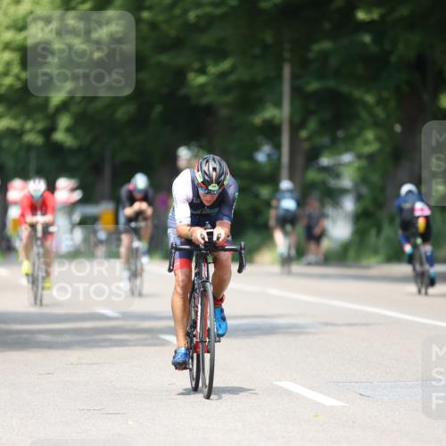 15.06.2025 - 7 Türme Triathlon Yannick Fuchs http://msf.ph/oto/8005416 15.06.2025 12:37:35 Radfahren 205, 216, 228, 601 meine-sportfotos.de