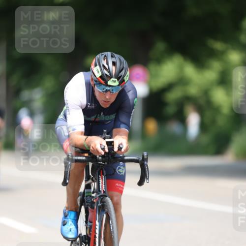 15.06.2025 - 7 Türme Triathlon Yannick Fuchs http://msf.ph/oto/8005436 15.06.2025 12:37:37 Radfahren 205, 216, 228, 601 meine-sportfotos.de