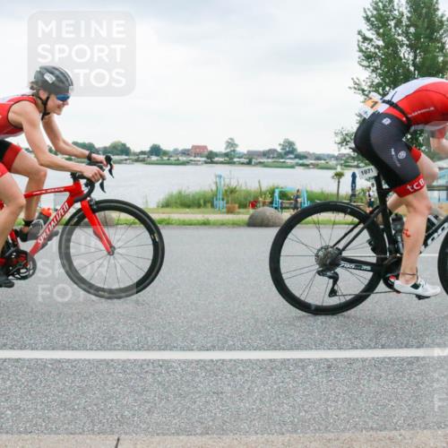 21.06.2025 - 27. Vierlanden-Triathlon H.Heesch http://msf.ph/oto/8005467 15.06.2025 13:03:33 Radfahren 1069, 1070, 1071, 1072 meine-sportfotos.de