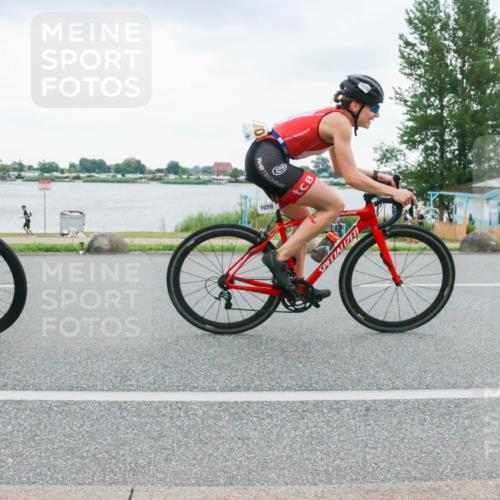 21.06.2025 - 27. Vierlanden-Triathlon H.Heesch http://msf.ph/oto/8005473 15.06.2025 13:03:33 Radfahren 1069, 1070, 1071, 1072 meine-sportfotos.de
