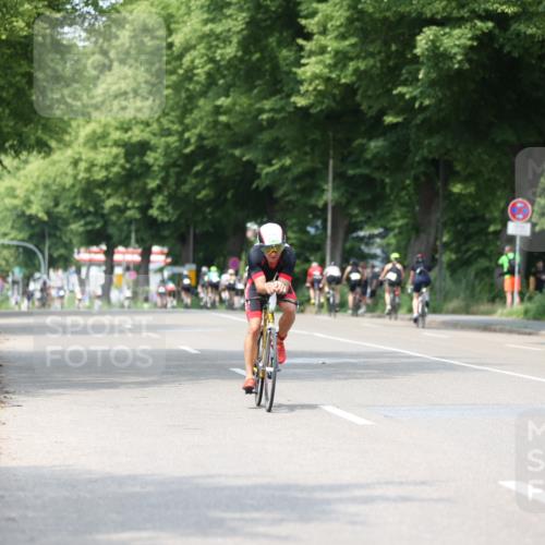15.06.2025 - 7 Türme Triathlon Yannick Fuchs http://msf.ph/oto/8005507 15.06.2025 13:18:22 Radfahren 540, 728, 1013 meine-sportfotos.de
