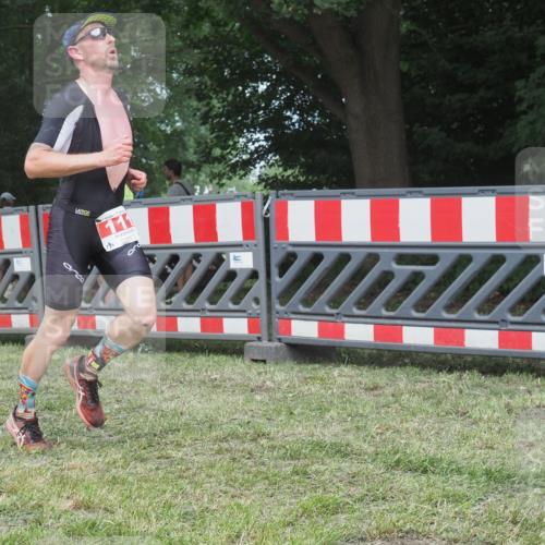 21.06.2025 - 27. Vierlanden-Triathlon KatJ http://msf.ph/oto/8005516 15.06.2025 12:58:40 Ziel 111, 122, 662, 995, 996, 997, 998, 1010, 1011, 1012 meine-sportfotos.de