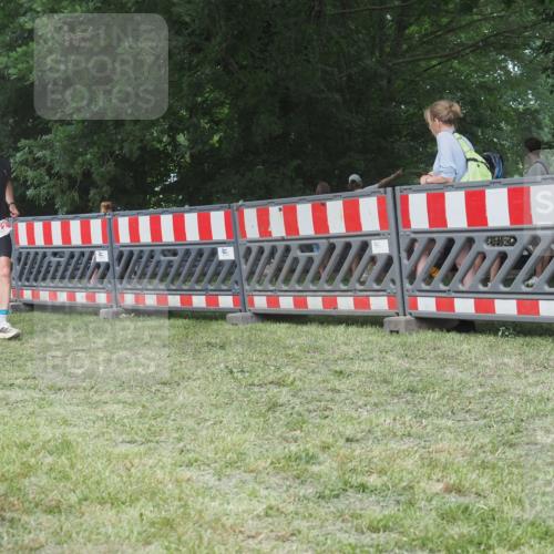21.06.2025 - 27. Vierlanden-Triathlon KatJ http://msf.ph/oto/8005602 15.06.2025 12:58:46 Ziel 122, 662, 995, 996, 997, 998, 1010, 1011, 1012, 1013, 1038 meine-sportfotos.de