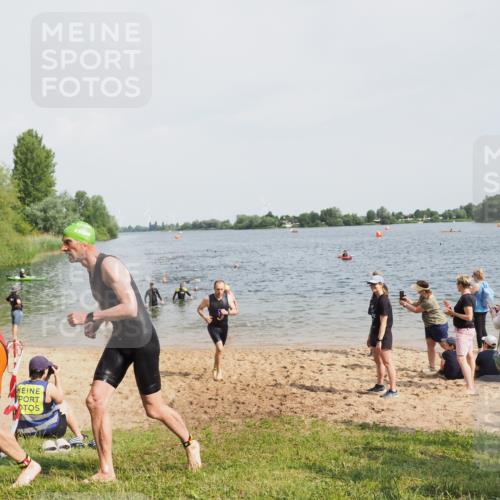 21.06.2025 - 27. Vierlanden-Triathlon MichiJ http://msf.ph/oto/8005607 15.06.2026 10:06:50 Schwimmen 367, 386, 388, 396, 423, 429, 441, 457, 467 meine-sportfotos.de