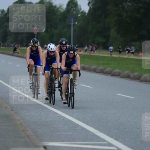 21.06.2025 - 27. Vierlanden-Triathlon H.Heesch http://msf.ph/oto/8005622 15.06.2025 13:07:53 Radfahren 1085, 1086, 1087, 1088, 1121 meine-sportfotos.de