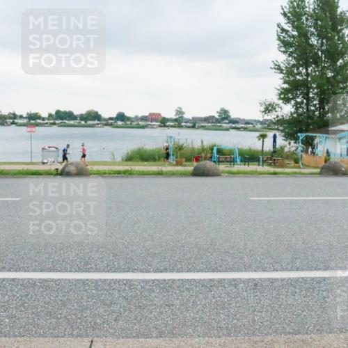 21.06.2025 - 27. Vierlanden-Triathlon H.Heesch http://msf.ph/oto/8005683 15.06.2025 13:08:00 Radfahren 1085, 1086, 1087, 1088, 1121 meine-sportfotos.de