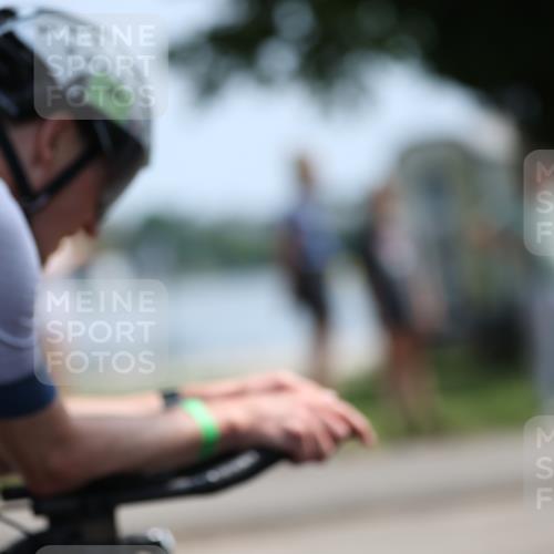 15.06.2025 - 7 Türme Triathlon Yannick Fuchs http://msf.ph/oto/8005806 15.06.2025 12:38:03 Radfahren 292, 299, 382 meine-sportfotos.de
