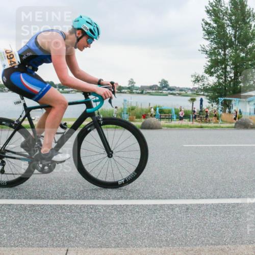 21.06.2025 - 27. Vierlanden-Triathlon H.Heesch http://msf.ph/oto/8005847 15.06.2025 13:09:07 Radfahren 1093, 1094, 1095, 1096 meine-sportfotos.de
