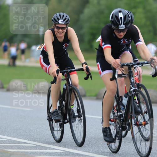 21.06.2025 - 27. Vierlanden-Triathlon H.Heesch http://msf.ph/oto/8005909 15.06.2025 13:10:35 Radfahren 1089, 1090, 1091, 1092, 1182, 1183 meine-sportfotos.de