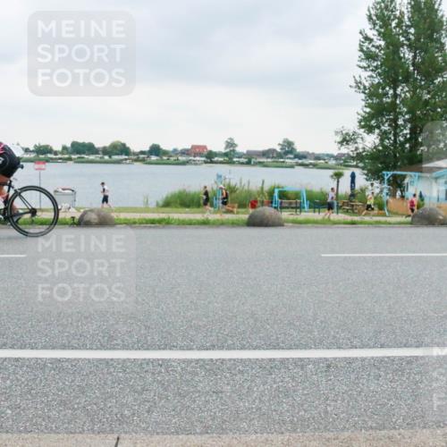 21.06.2025 - 27. Vierlanden-Triathlon H.Heesch http://msf.ph/oto/8005913 15.06.2025 13:10:19 Radfahren 1174, 1222 meine-sportfotos.de