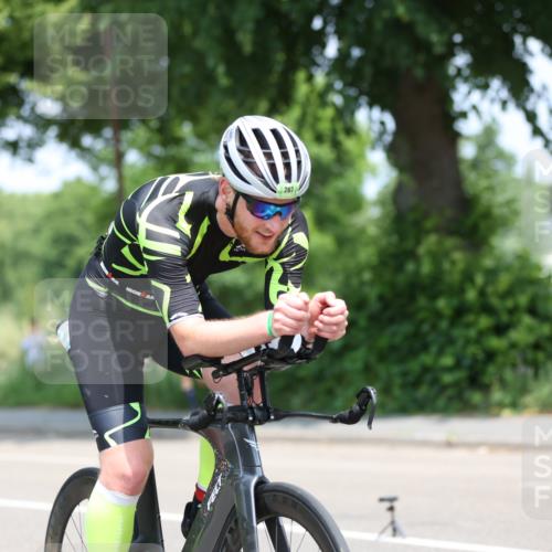 15.06.2025 - 7 Türme Triathlon Yannick Fuchs http://msf.ph/oto/8005917 15.06.2025 12:38:20 Radfahren  meine-sportfotos.de