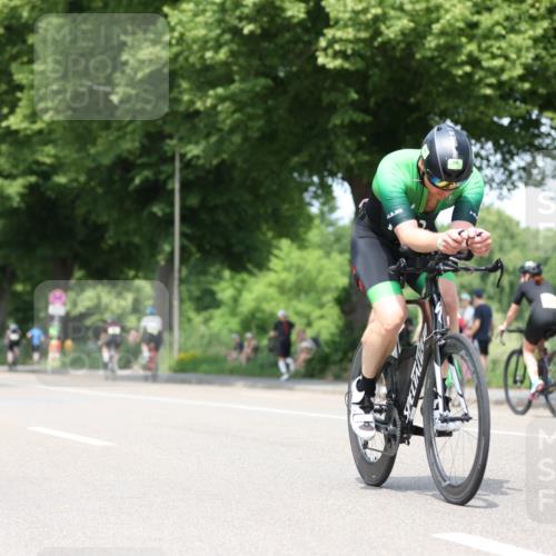 15.06.2025 - 7 Türme Triathlon Yannick Fuchs http://msf.ph/oto/8005919 15.06.2025 13:18:55 Radfahren 389, 718, 725, 810, 811, 820, 867, 1115 meine-sportfotos.de