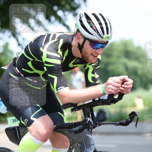 15.06.2025 - 7 Türme Triathlon Yannick Fuchs http://msf.ph/oto/8005923 15.06.2025 12:38:20 Radfahren  meine-sportfotos.de