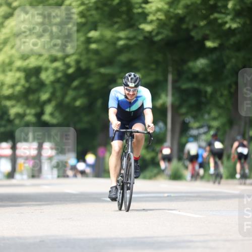 15.06.2025 - 7 Türme Triathlon Yannick Fuchs http://msf.ph/oto/8005973 15.06.2025 13:19:01 Radfahren 197, 725, 820, 867, 962, 1086 meine-sportfotos.de