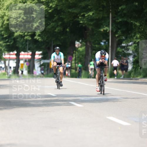 15.06.2025 - 7 Türme Triathlon Yannick Fuchs http://msf.ph/oto/8006006 15.06.2025 12:38:37 Radfahren 212, 526, 555 meine-sportfotos.de