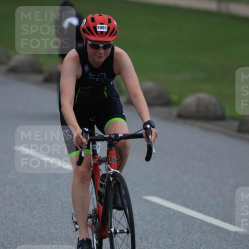21.06.2025 - 27. Vierlanden-Triathlon H.Heesch http://msf.ph/oto/8006012 15.06.2025 13:14:15 Radfahren 1081, 1185, 1196, 1198, 1203, 1212, 1215, 1228 meine-sportfotos.de