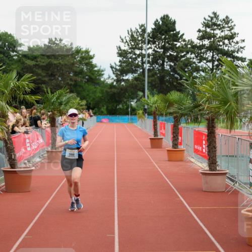 15.06.2025 - 7 Türme Triathlon Michael Strokosch http://msf.ph/oto/8006035 15.06.2025 14:46:44 Ziel 590 meine-sportfotos.de