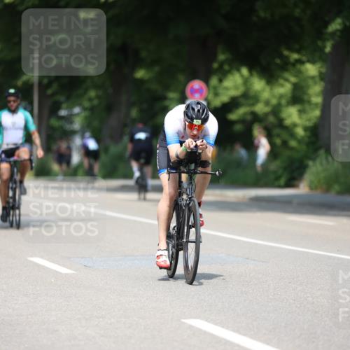 15.06.2025 - 7 Türme Triathlon Yannick Fuchs http://msf.ph/oto/8006038 15.06.2025 12:38:39 Radfahren 555 meine-sportfotos.de