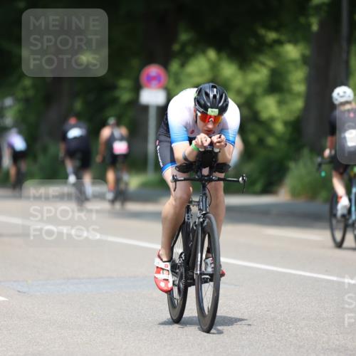 15.06.2025 - 7 Türme Triathlon Yannick Fuchs http://msf.ph/oto/8006050 15.06.2025 12:38:39 Radfahren 555 meine-sportfotos.de