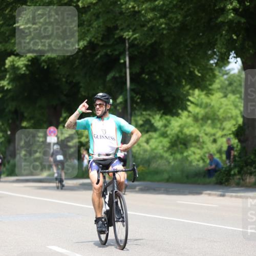 15.06.2025 - 7 Türme Triathlon Yannick Fuchs http://msf.ph/oto/8006095 15.06.2025 12:38:41 Radfahren 555, 593 meine-sportfotos.de