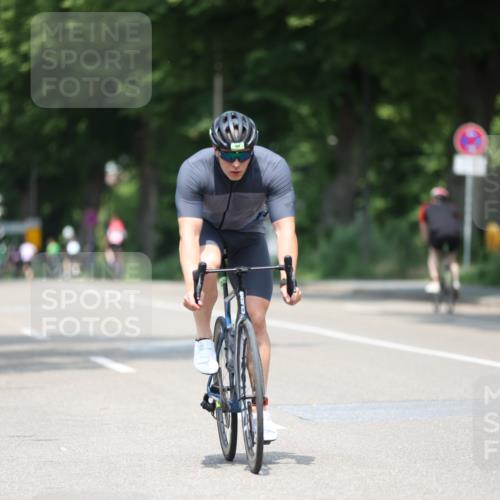 15.06.2025 - 7 Türme Triathlon Yannick Fuchs http://msf.ph/oto/8006161 15.06.2025 12:38:50 Radfahren 593, 607 meine-sportfotos.de