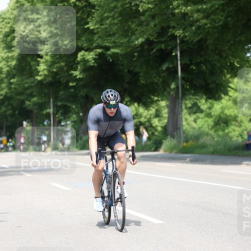 15.06.2025 - 7 Türme Triathlon Yannick Fuchs http://msf.ph/oto/8006217 15.06.2025 12:38:51 Radfahren 607 meine-sportfotos.de