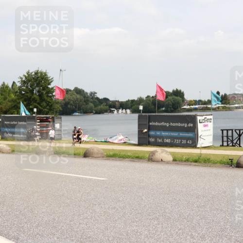 21.06.2025 - 27. Vierlanden-Triathlon H.Heesch http://msf.ph/oto/8006300 15.06.2025 12:06:29 Radfahren 712, 919, 941 meine-sportfotos.de