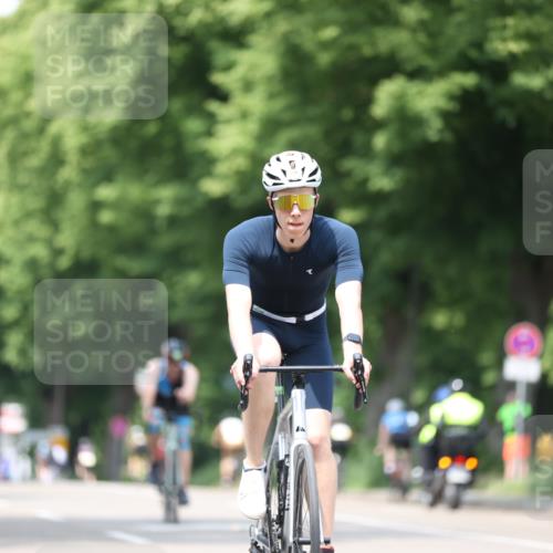 15.06.2025 - 7 Türme Triathlon Yannick Fuchs http://msf.ph/oto/8006313 15.06.2025 13:19:55 Radfahren 278, 497, 549, 628, 656 meine-sportfotos.de