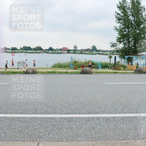 21.06.2025 - 27. Vierlanden-Triathlon H.Heesch http://msf.ph/oto/8006455 15.06.2025 13:13:08 Radfahren 1217 meine-sportfotos.de