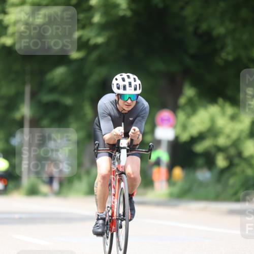 15.06.2025 - 7 Türme Triathlon Yannick Fuchs http://msf.ph/oto/8006478 15.06.2025 13:20:01 Radfahren 588, 871 meine-sportfotos.de