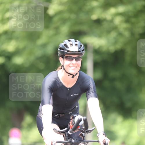 15.06.2025 - 7 Türme Triathlon Yannick Fuchs http://msf.ph/oto/8006523 15.06.2025 13:20:04 Radfahren 429, 588, 871 meine-sportfotos.de