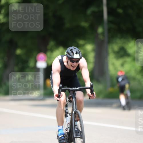 15.06.2025 - 7 Türme Triathlon Yannick Fuchs http://msf.ph/oto/8006529 15.06.2025 12:39:23 Radfahren 216, 666 meine-sportfotos.de