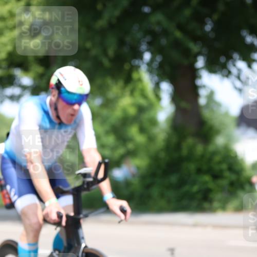 15.06.2025 - 7 Türme Triathlon Yannick Fuchs http://msf.ph/oto/8006638 15.06.2025 12:39:25 Radfahren 666 meine-sportfotos.de