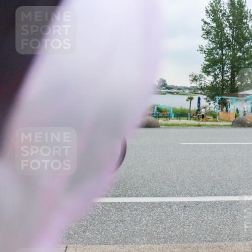 21.06.2025 - 27. Vierlanden-Triathlon H.Heesch http://msf.ph/oto/8006659 15.06.2025 13:13:33 Radfahren 883, 884, 1200 meine-sportfotos.de