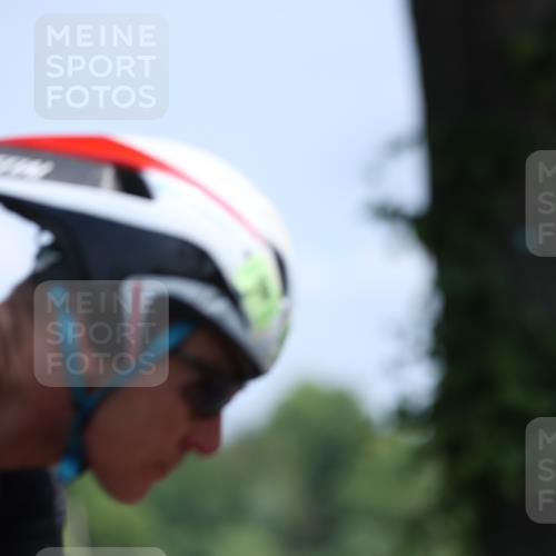 15.06.2025 - 7 Türme Triathlon Yannick Fuchs http://msf.ph/oto/8006840 15.06.2025 12:39:53 Radfahren 267, 340 meine-sportfotos.de