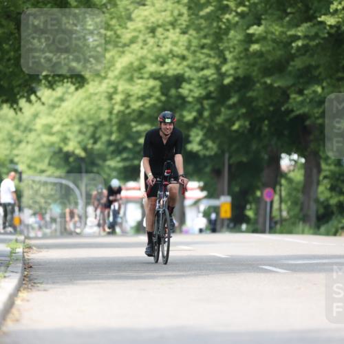 15.06.2025 - 7 Türme Triathlon Yannick Fuchs http://msf.ph/oto/8006938 15.06.2025 13:20:54 Radfahren 374, 387, 466, 914 meine-sportfotos.de