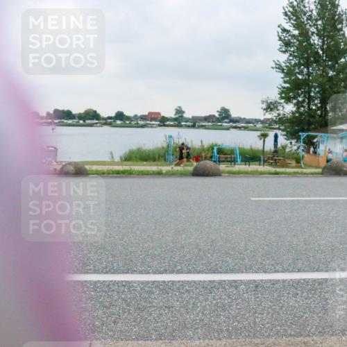 21.06.2025 - 27. Vierlanden-Triathlon H.Heesch http://msf.ph/oto/8006958 15.06.2025 13:14:36 Radfahren 1209 meine-sportfotos.de