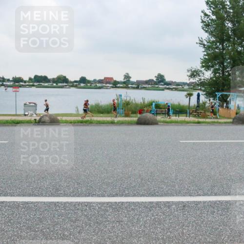 21.06.2025 - 27. Vierlanden-Triathlon H.Heesch http://msf.ph/oto/8006993 15.06.2025 13:14:47 Radfahren 1211, 1229 meine-sportfotos.de
