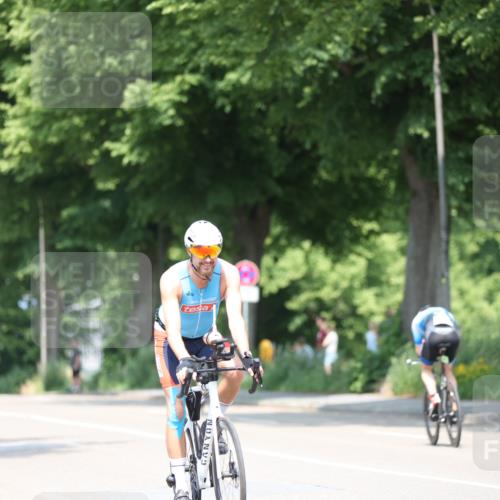 15.06.2025 - 7 Türme Triathlon Yannick Fuchs http://msf.ph/oto/8006998 15.06.2025 12:40:08 Radfahren 368, 403, 415, 418, 482, 576, 668 meine-sportfotos.de