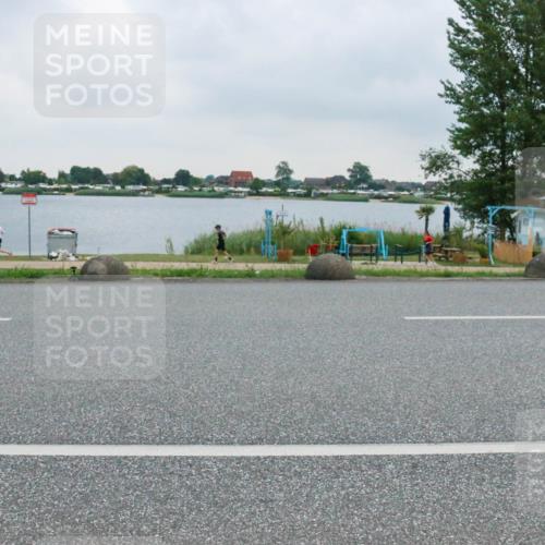 21.06.2025 - 27. Vierlanden-Triathlon H.Heesch http://msf.ph/oto/8007075 15.06.2025 13:14:57 Radfahren 1168, 1226 meine-sportfotos.de