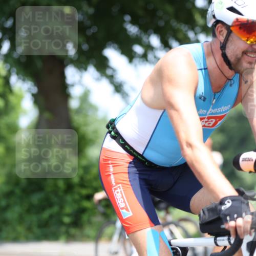 15.06.2025 - 7 Türme Triathlon Yannick Fuchs http://msf.ph/oto/8007091 15.06.2025 12:40:09 Radfahren 368, 403, 415, 418, 482, 576, 668 meine-sportfotos.de