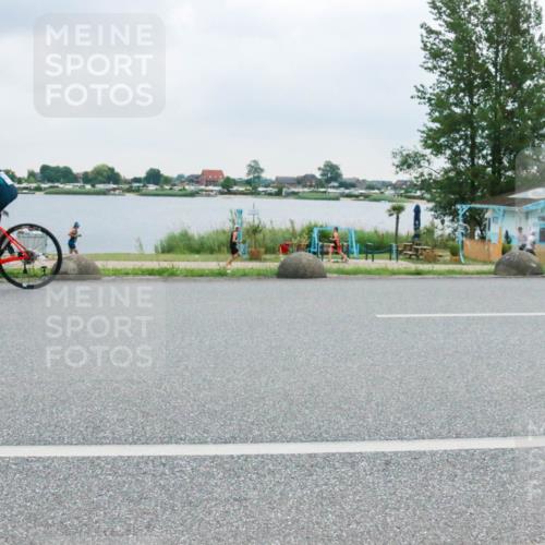 21.06.2025 - 27. Vierlanden-Triathlon H.Heesch http://msf.ph/oto/8007105 15.06.2025 13:17:12 Radfahren 1199 meine-sportfotos.de