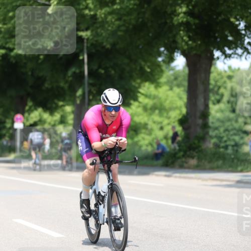 15.06.2025 - 7 Türme Triathlon Yannick Fuchs http://msf.ph/oto/8007148 15.06.2025 12:40:25 Radfahren 581 meine-sportfotos.de