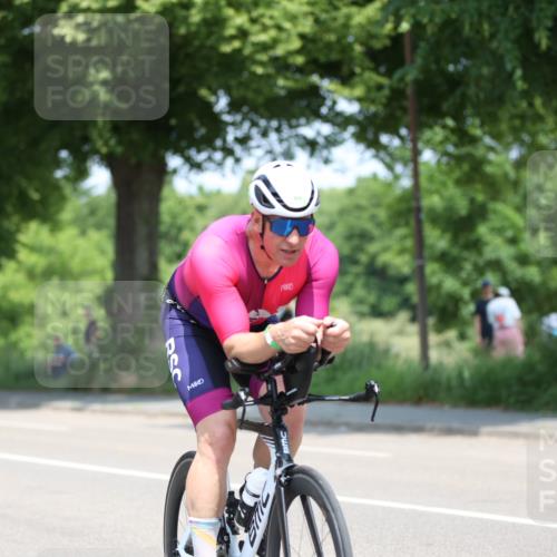 15.06.2025 - 7 Türme Triathlon Yannick Fuchs http://msf.ph/oto/8007166 15.06.2025 12:40:26 Radfahren 581 meine-sportfotos.de