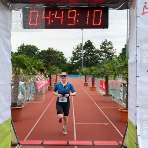 15.06.2025 - 7 Türme Triathlon Michael Strokosch http://msf.ph/oto/8007189 15.06.2025 14:49:10 Ziel 381 meine-sportfotos.de
