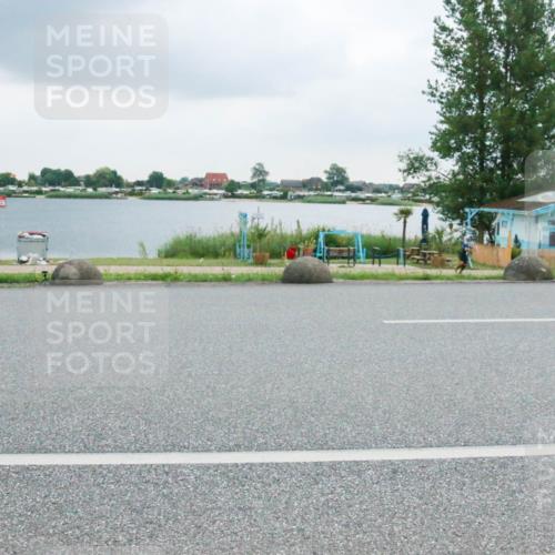 21.06.2025 - 27. Vierlanden-Triathlon H.Heesch http://msf.ph/oto/8007285 15.06.2025 13:22:14 Radfahren 1141 meine-sportfotos.de