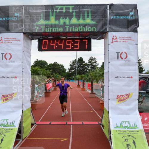 15.06.2025 - 7 Türme Triathlon Michael Strokosch http://msf.ph/oto/8007308 15.06.2025 14:49:37 Ziel 482 meine-sportfotos.de