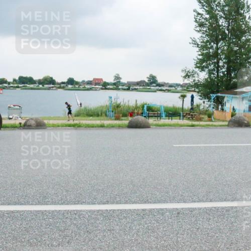 21.06.2025 - 27. Vierlanden-Triathlon H.Heesch http://msf.ph/oto/8007319 15.06.2025 13:23:30 Radfahren 1279 meine-sportfotos.de